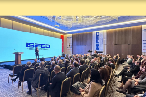 SANDER olarak, üyesi bulunduğumuz İSİFED’in düzenlediği İSİFED Ekonomi Zirvesi 2025’e katılım sağlayarak iş dünyasının güncel ekonomik değerlendirmelerini yerinde takip ettik.
