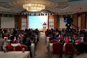 "İş Dünyası Çıkış Arıyor" Toplantısı 