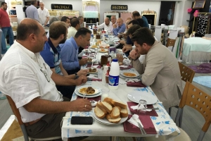 Esenyurt Belediye Başkan Yardımcısı Sn. Abdurrahman Ada ile bir araya geldik