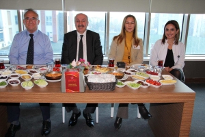 İstinye Üniversitesi Liv Hastanesi ile Sağlık Hizmetleri Sözleşmesi imzaladık 