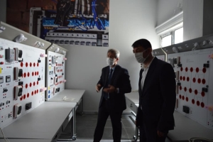 Okulumuza İl Milli Eğitim Müdürü ve Müdür Yardımcıları Ziyareti
