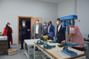Okulumuza İl Milli Eğitim Müdürü ve Müdür Yardımcıları Ziyareti